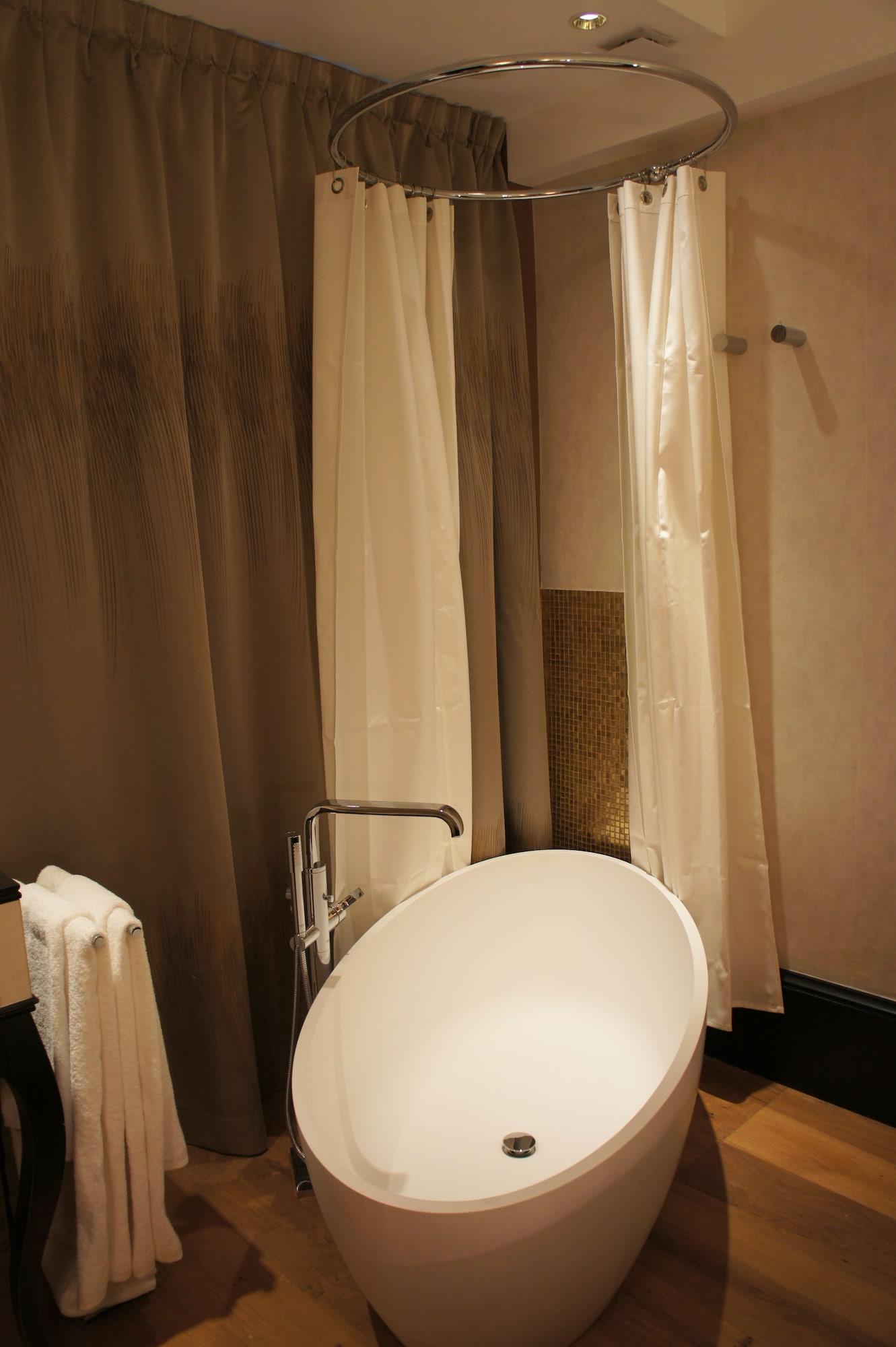 Tonic Hotel Saint Germain Des Pres Paris Exterior photo