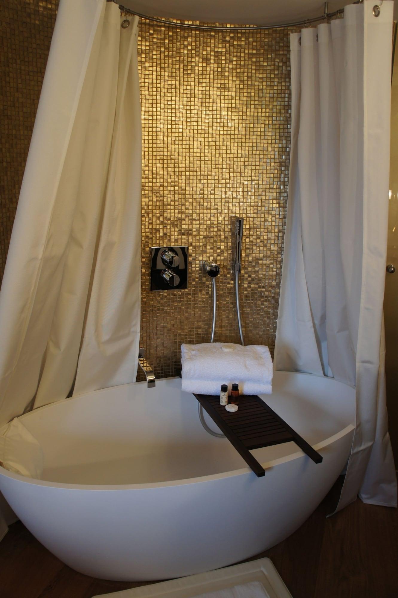 Tonic Hotel Saint Germain Des Pres Paris Exterior photo