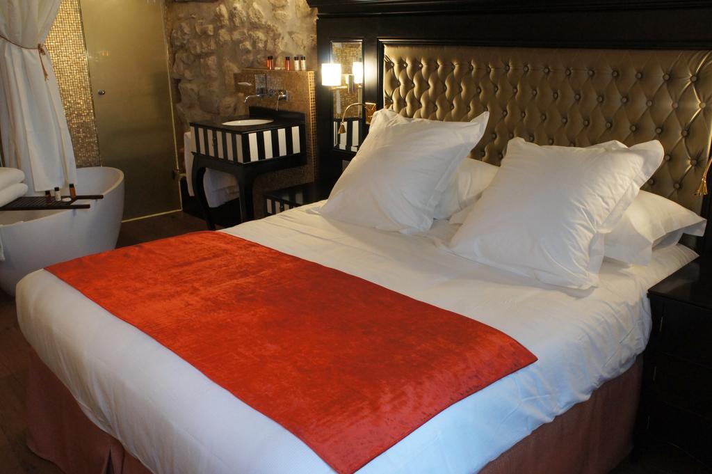 Tonic Hotel Saint Germain Des Pres Paris Room photo