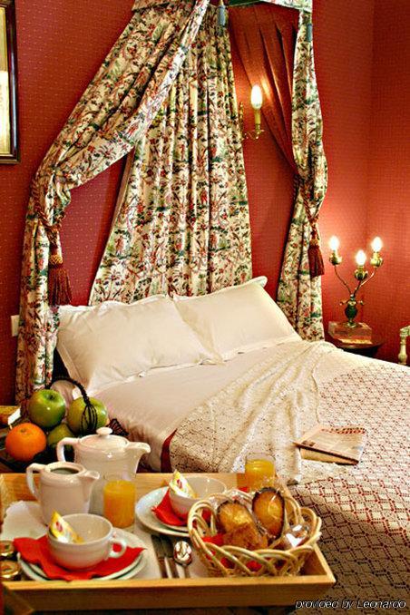 Tonic Hotel Saint Germain Des Pres Paris Room photo
