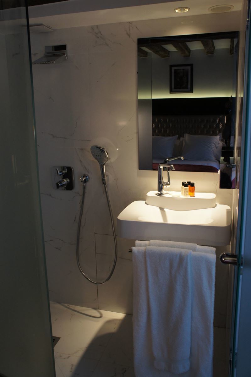 Tonic Hotel Saint Germain Des Pres Paris Exterior photo