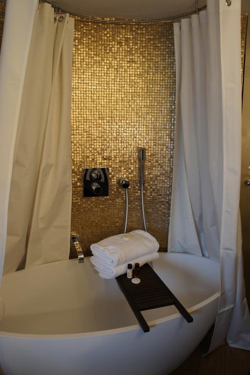 Tonic Hotel Saint Germain Des Pres Paris Exterior photo